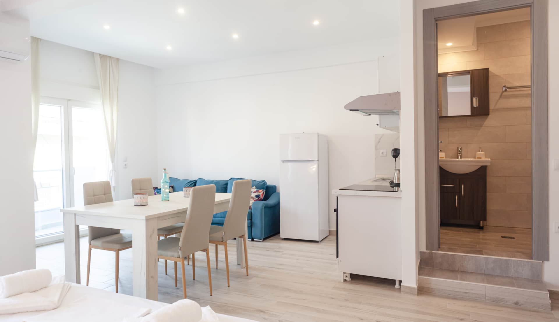 Superior Apartment 1 Photo 3